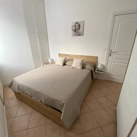 Casa Primavera شقة سانريمو